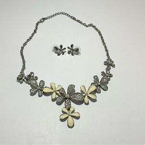 Paparazzi "Bouquet Brilliance" Yellow Necklace and Earring Set